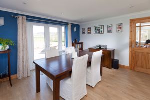 Dining Room- click for photo gallery